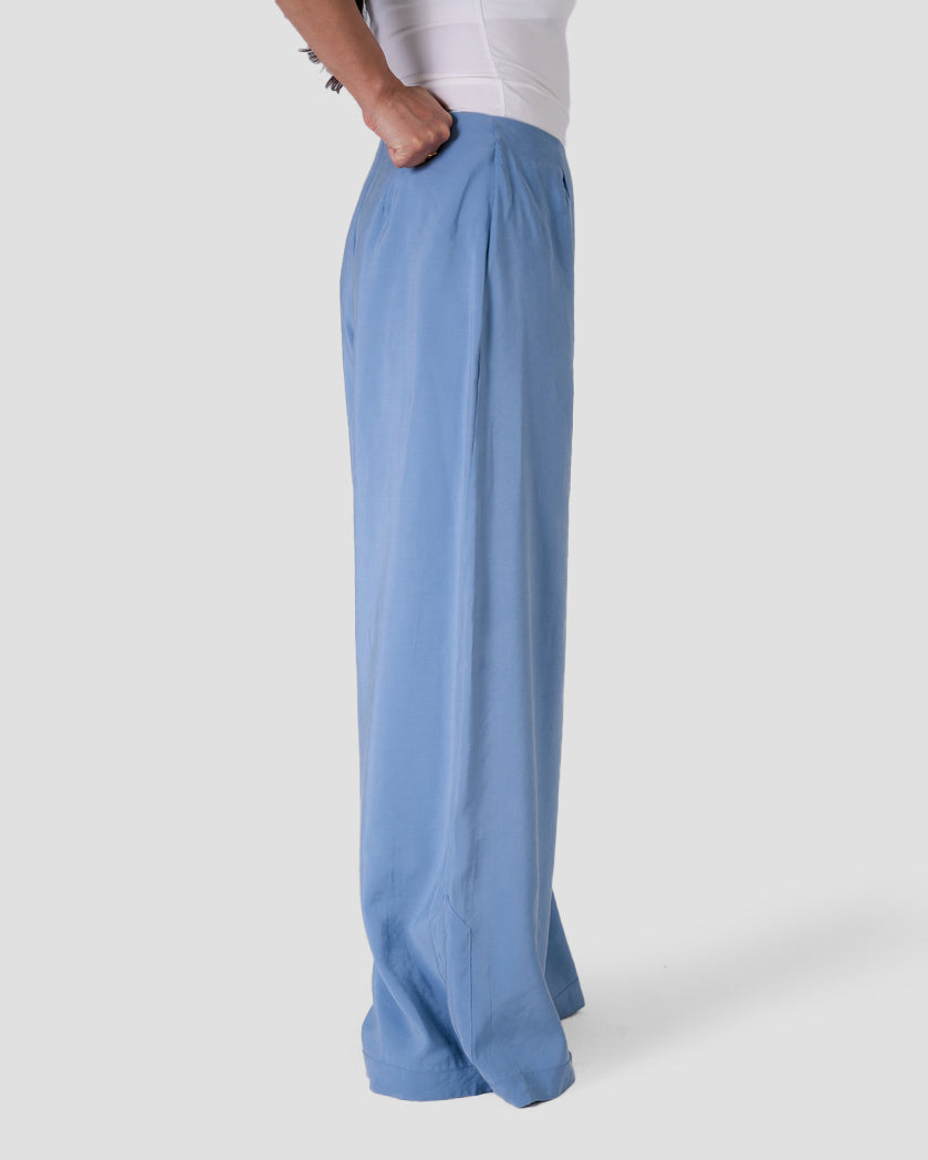 WIDE-LEG HIGH-WAIST PANTS