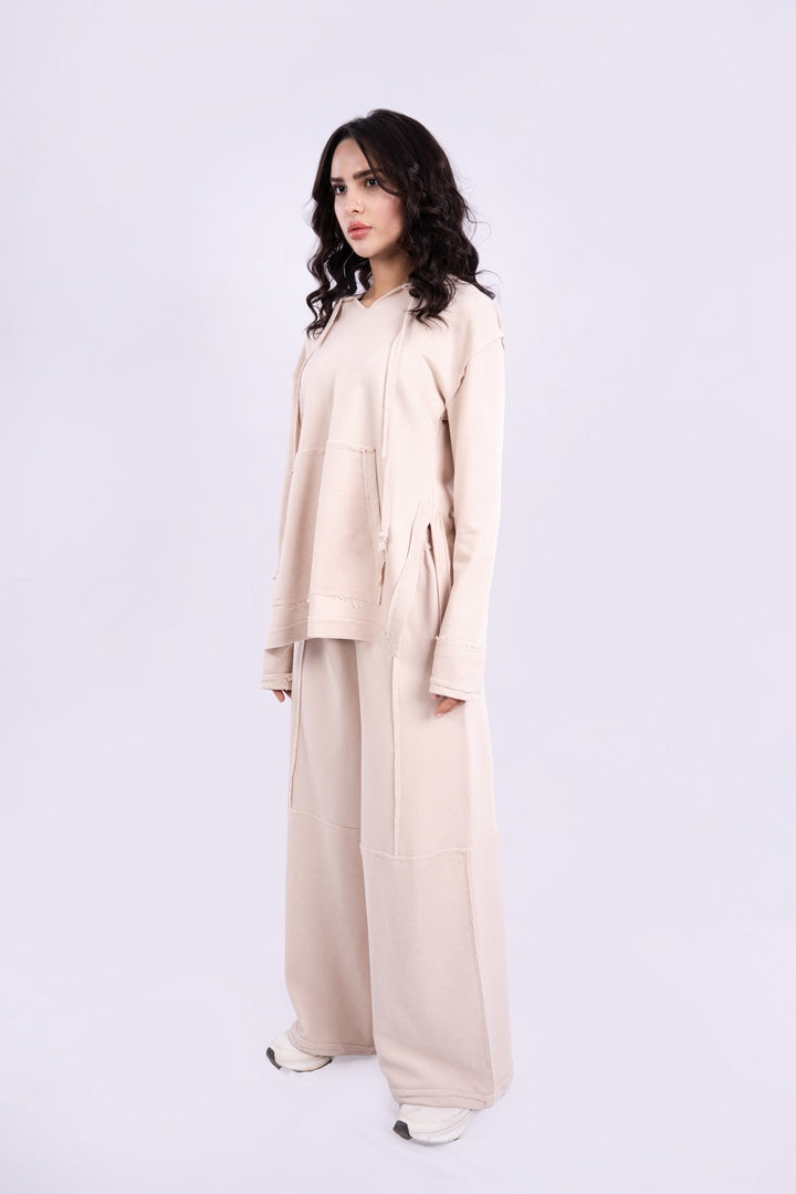 OVERSIZED HOODIE WITH UNFINISHED