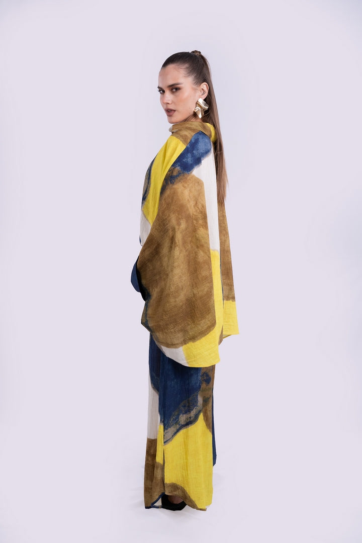 PRINTED OVERSIZED BLOUSE WITH LONG SLEEVES WITH COLLAR