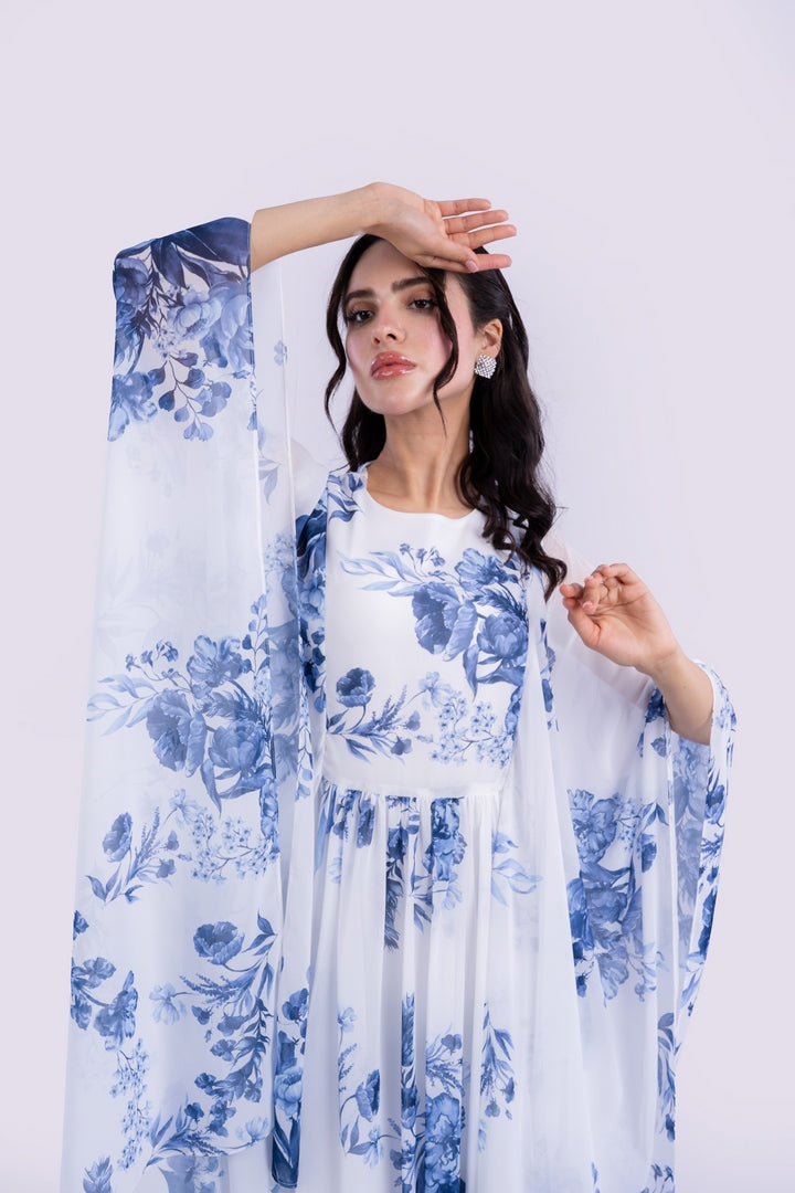 OVERSIZED DRESS WITH FLOWERS PRINT