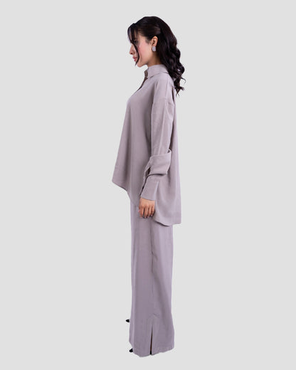 ASYMMETRIC HEM SHIRT