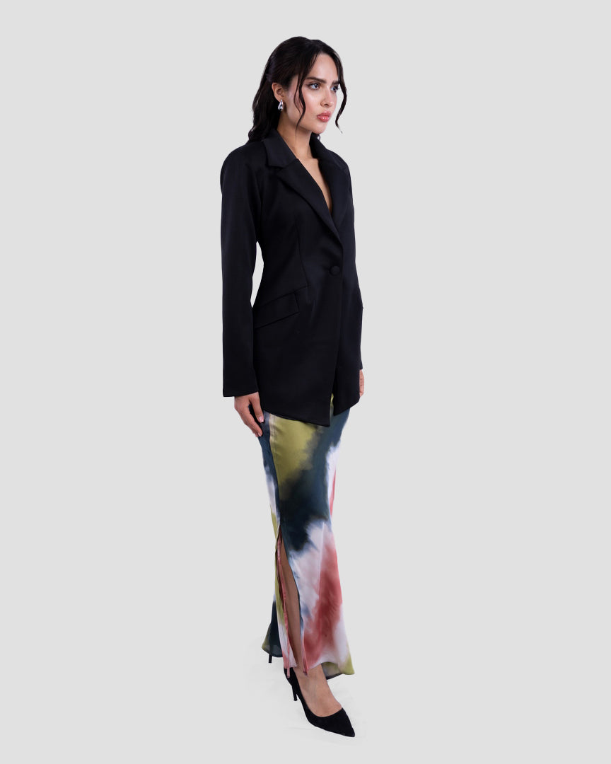 STRUCTURED BLAZER WITH DEFINED SHOULDERS