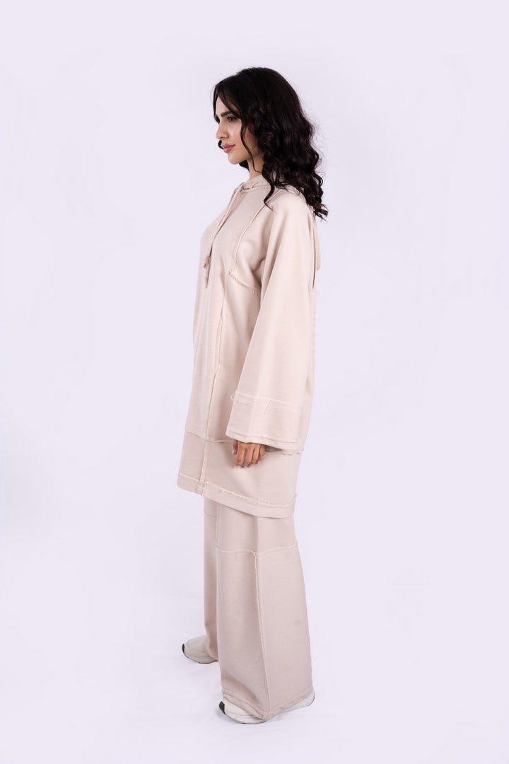 OVERSIZED DRESS WITH UNFINISHED