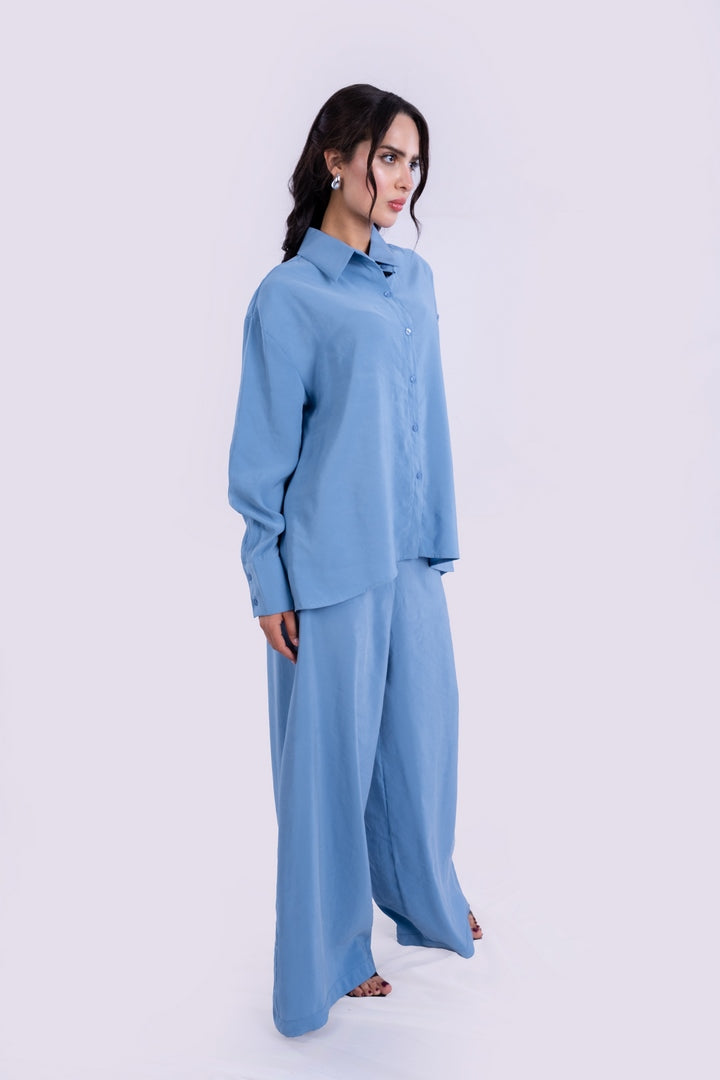 OVERSIZED BLOUSE WITH LONG SLEEVES