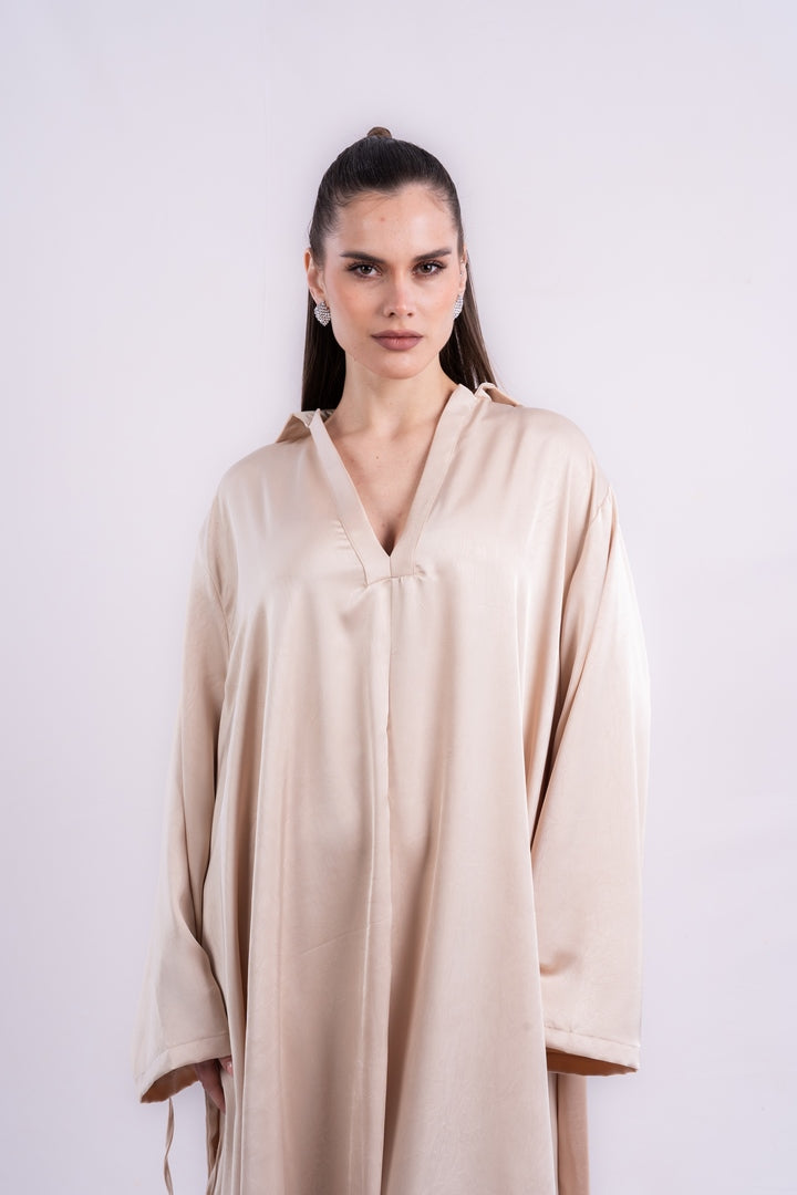 SATIN DRESS WITH WIDE SLEEVES WITH BELT