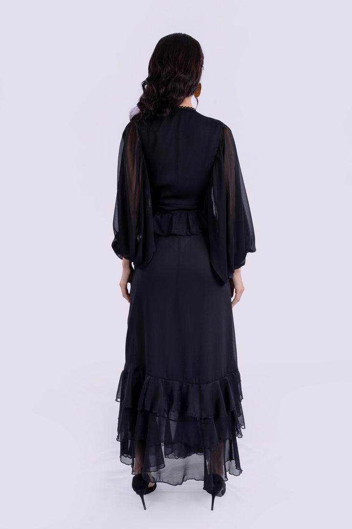 RUFFELD LONG DRESS V-NECK WITH ELASTICATED CUFFS