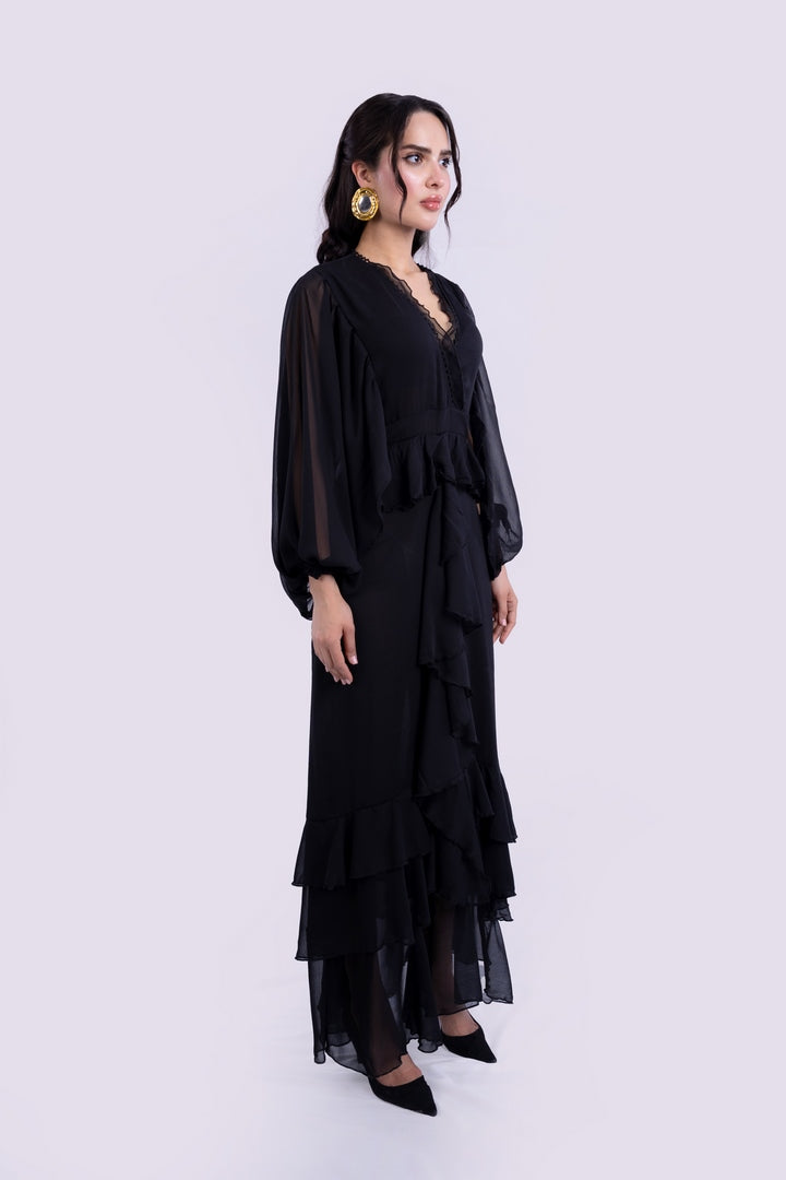 RUFFELD LONG DRESS V-NECK WITH ELASTICATED CUFFS