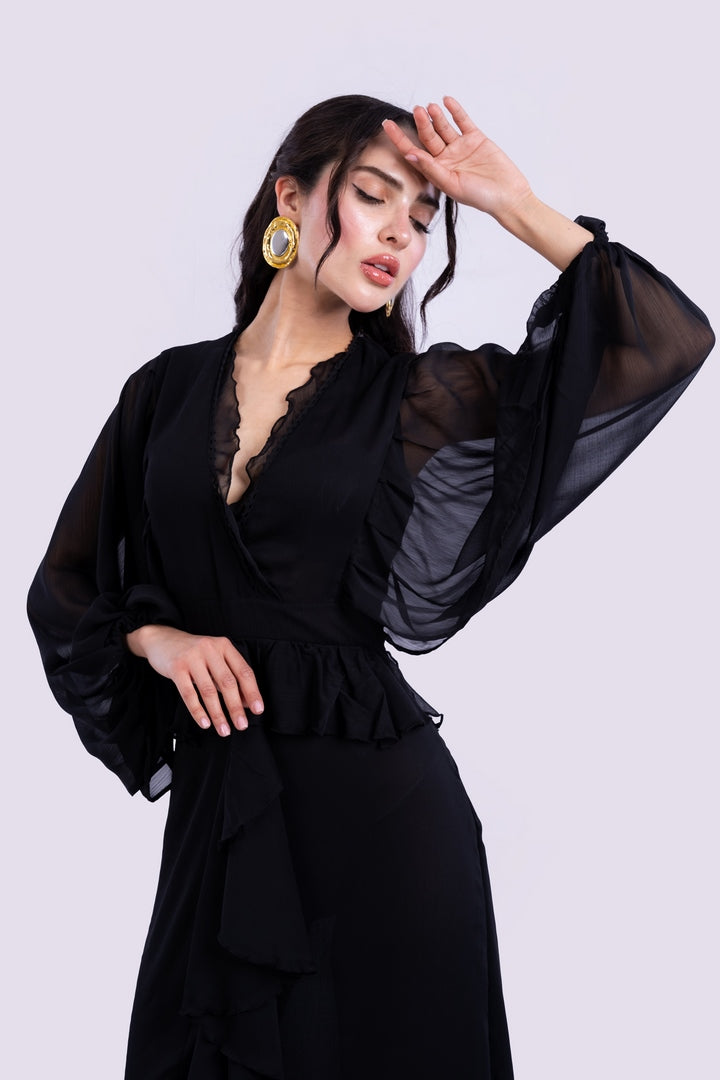 RUFFELD LONG DRESS V-NECK WITH ELASTICATED CUFFS