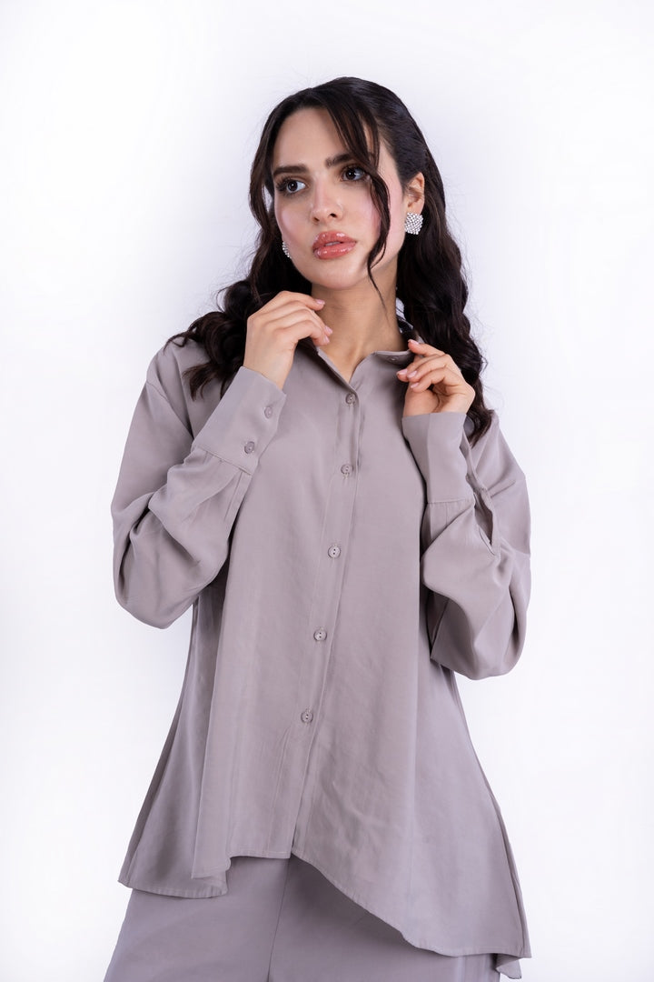OVERSIZED BLOUSE WITH LONG SLEEVES