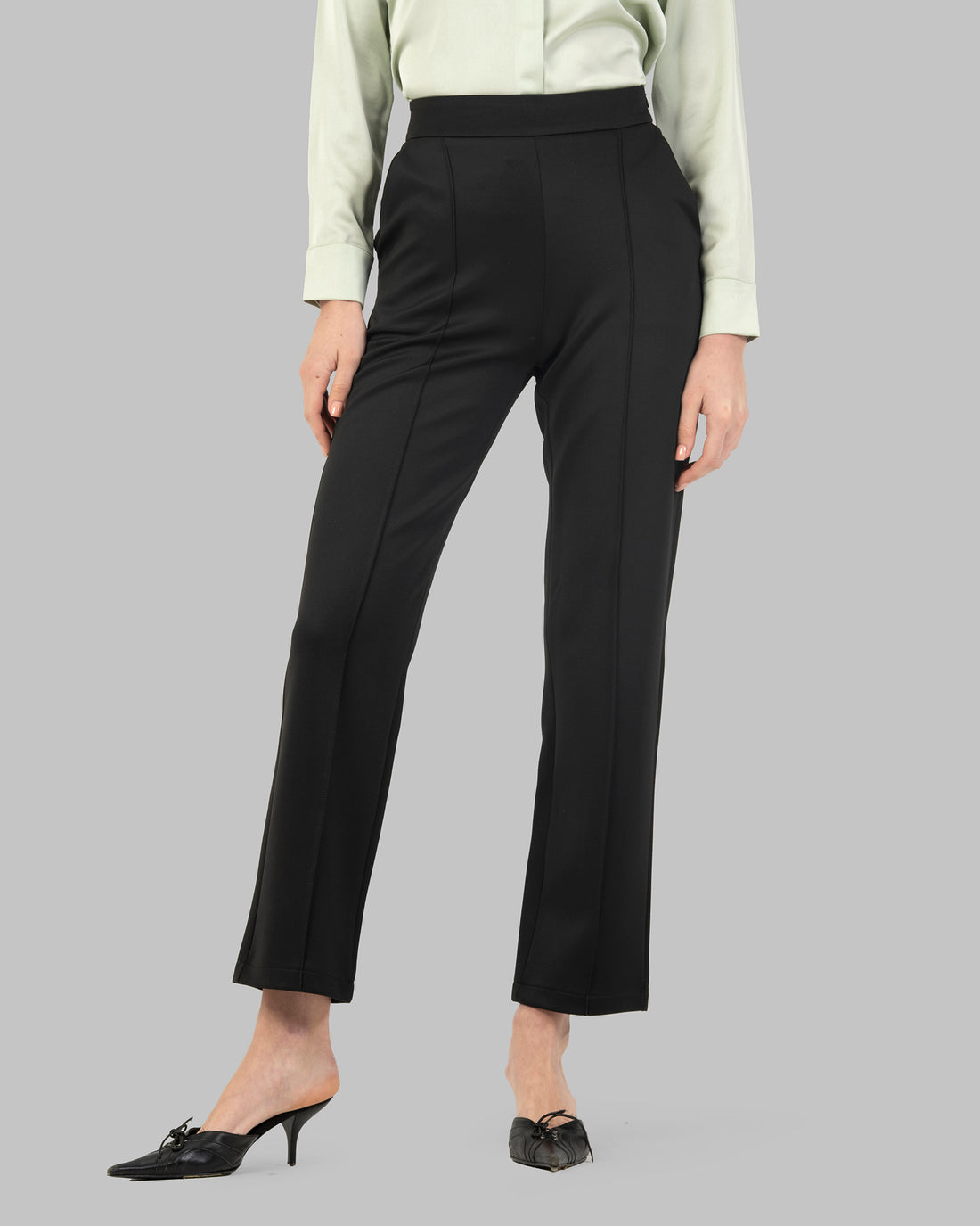 HIGH-WAIST TROUSERS WITH VISIBLE SEAM WITH POCKETS