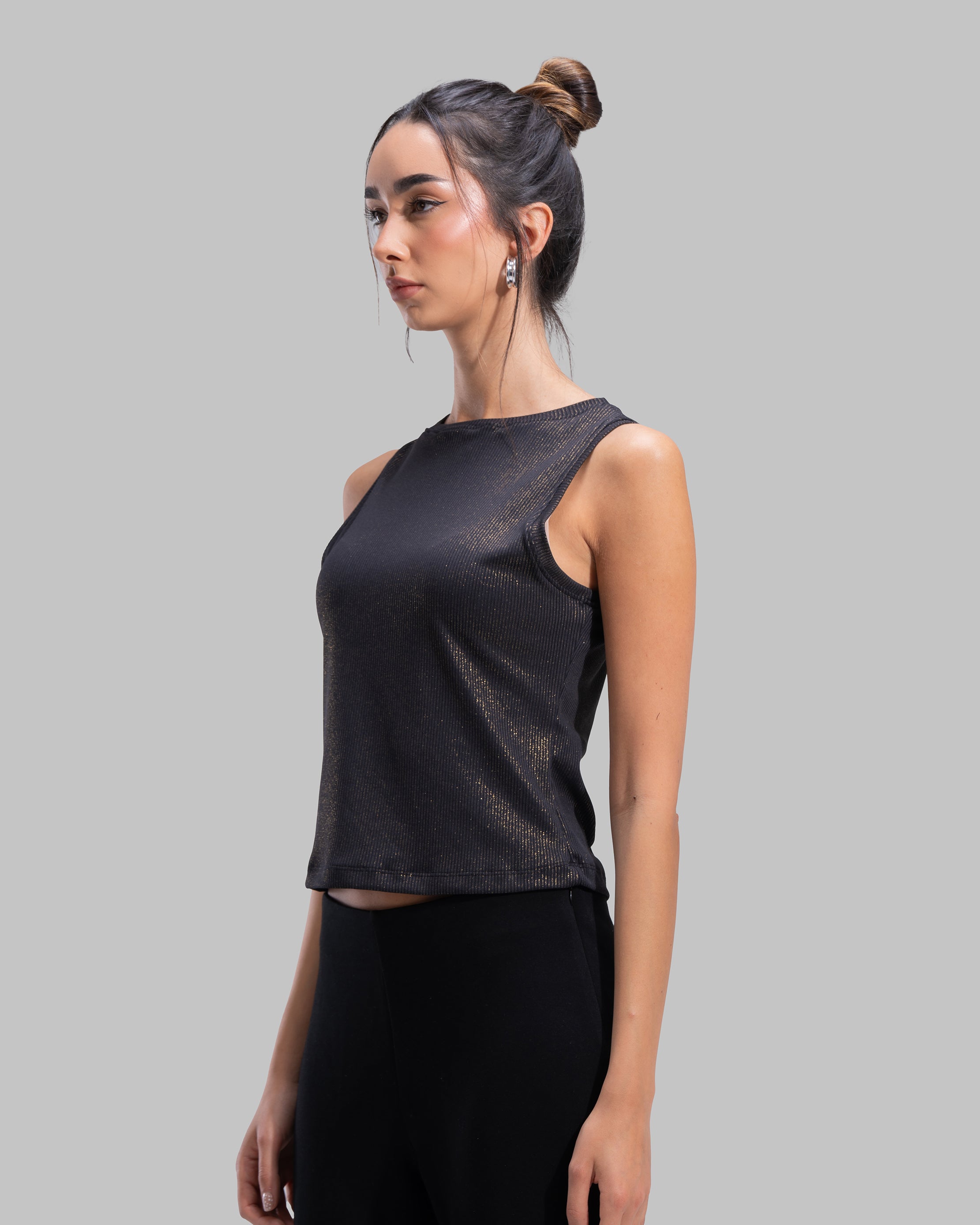 Sleeveless ribbed tank top with a metallic thread finish and a round neck.
