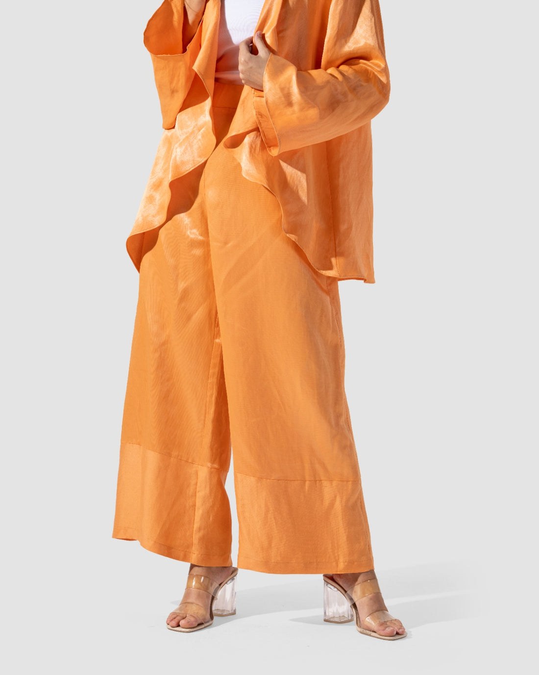 HIGH-WAIST PANTS WITH  ELESTICATED INNER