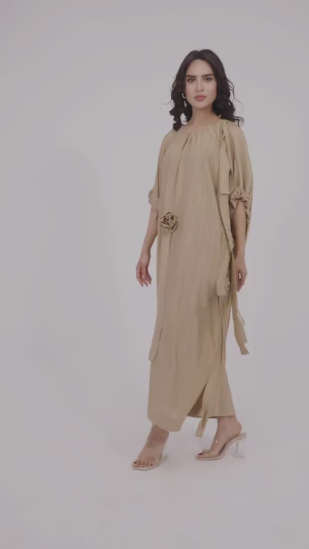 LONG DRESS OVERSIZED WITH FLOWERS